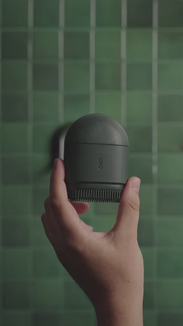 Load video: Clean, Exfoliate, Travel, Refill
